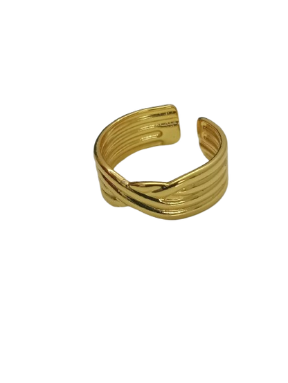 Twisted Radiance Ring